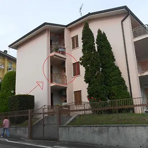 https://monolocale-a-peschiera-del-garda-vista-lago.hotelinveneto.com